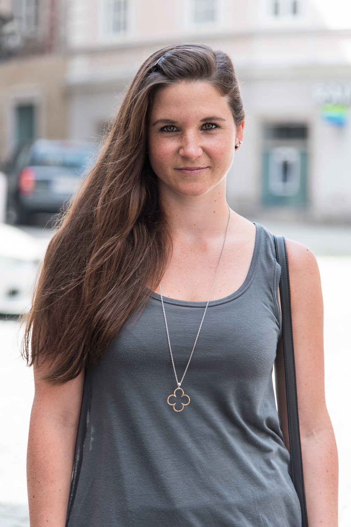 Barbara Köglberger studiert in Steyr und liebt die Mischung aus Unterhaltung, Kultur und Natur in der beliebten Studentenstadt. Foto: Johanna Auer (frei)