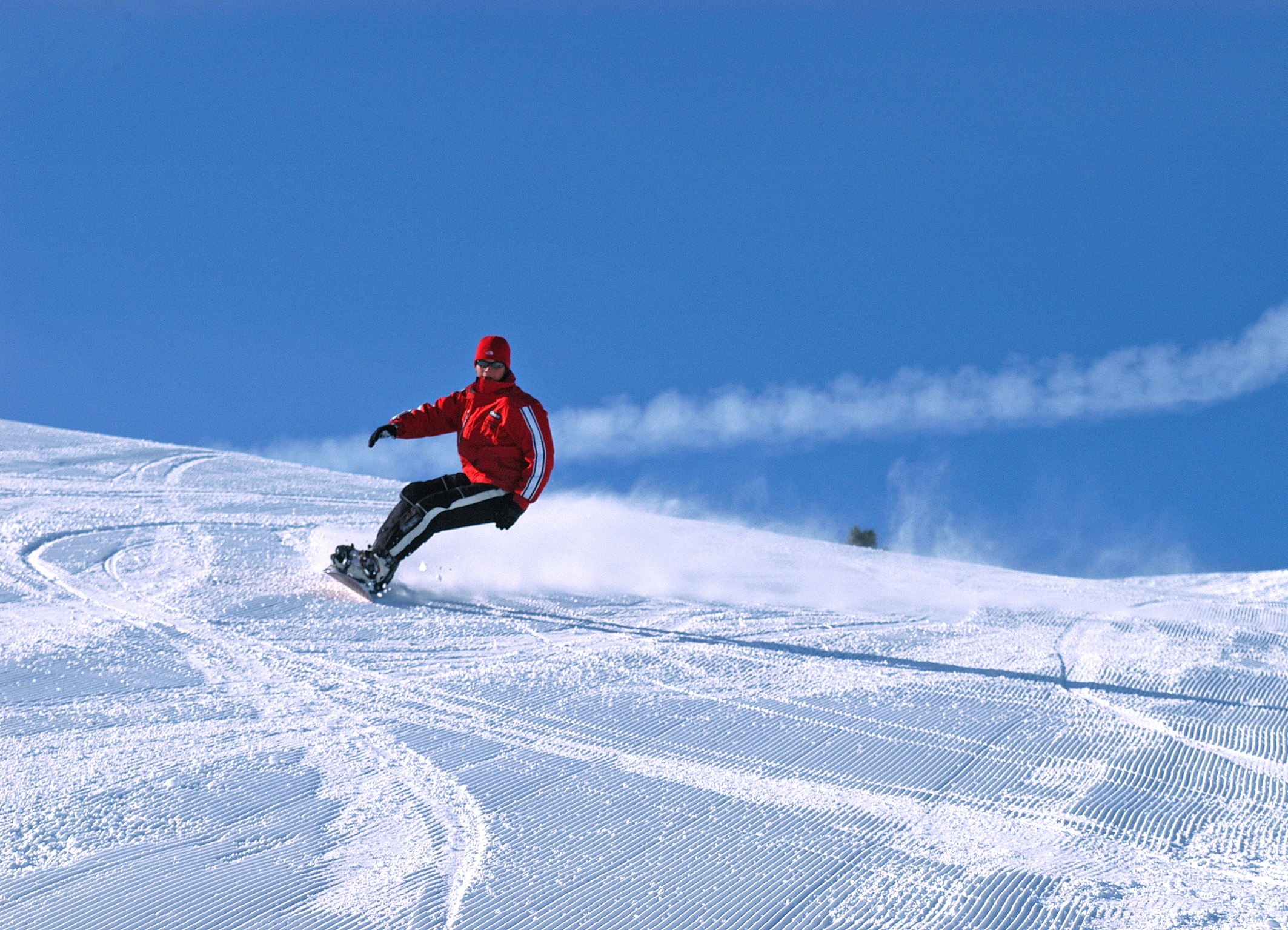 Die Postalm bietet Wintersportvergnügen in allen Facetten, in idyllischer Umgebung hoch über dem Wolfgangsee. Foto: Wolfgang Stadler/WTG (frei)