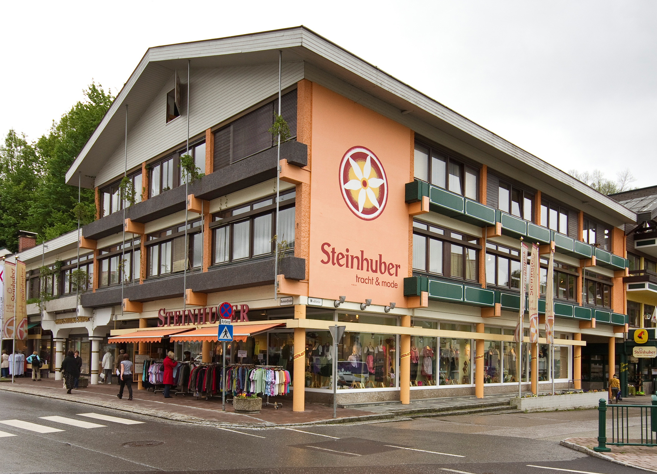 Seit 1970 ist das Traditionsunternehmen in Bad Aussee ansässig. Foto: Tracht & Mode Steinhuber/Miriam G. (frei)
